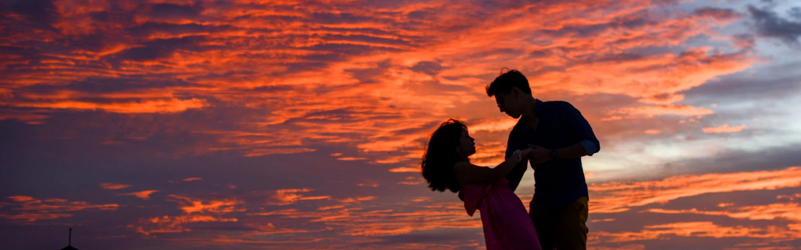 Couples' Guide to Castaic: Romantic Activities and Sunset Views